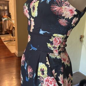 Y❤️U beautiful romper.  Pant suit sz 00 or XS